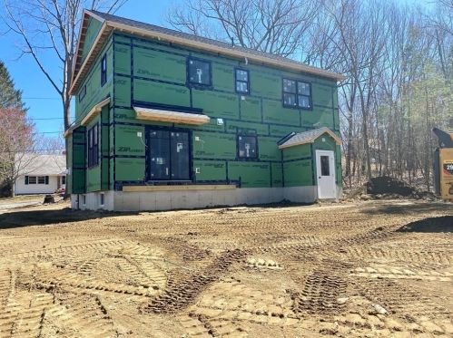 25 Baker Hill Rd, Northampton, MA 01062 exterior