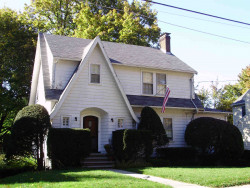 115 Oxford Rd, Newton, MA 02459 exterior