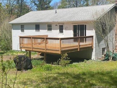 35 Steven St, Killingly, CT 06239 exterior