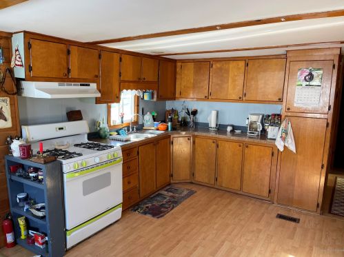 36 Tannery Loop, Amherst, ME 04605 exterior