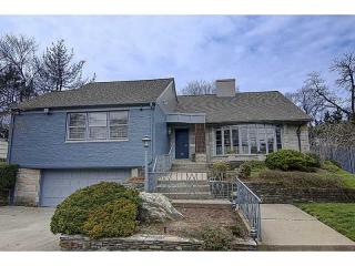 27 Brookway Rd, Providence, RI 02906 exterior