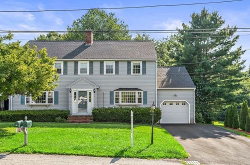 46 Brewster St, North Andover, MA 01845 exterior
