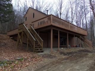 166 Brook Ln, Tolland, MA 01034 exterior