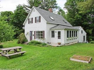 22 Dodge Rd, Edgecomb, ME 04556 exterior