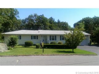 185 Westmont Dr, Waterbury, CT 06708 exterior