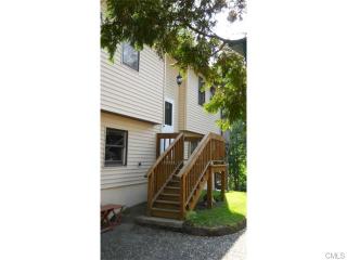 19 Broad St, Danbury, CT 06810 exterior