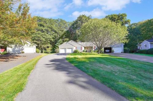 636 Locksmith, Windsor, CT 06095 exterior
