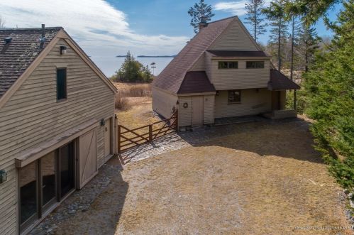 91 Meadow Point Rd, Ellsworth, ME 04605 exterior