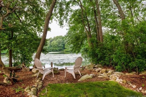 23 Freedom Way, Glastonbury, CT 06033 exterior