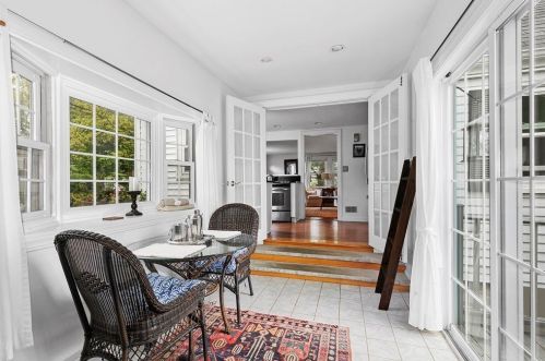 311 Linden St, Wellesley, MA 02481 exterior