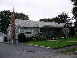 26 Oak Ave, Newton, MA 02465 exterior