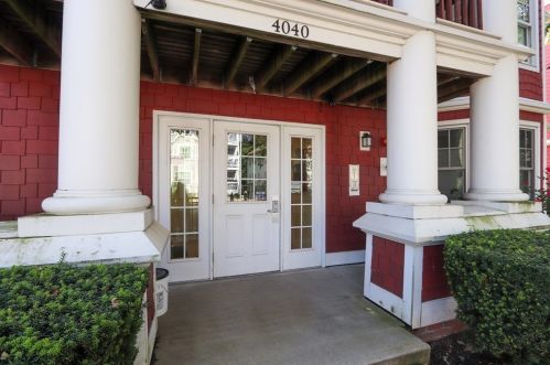 4040 Washington St, Roxbury-Xing, MA 02131 exterior