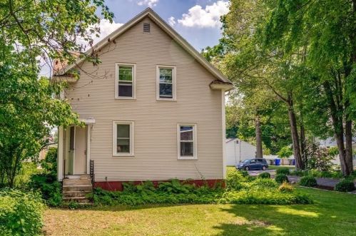 32 Bentley St, Springfield, MA 01108 exterior