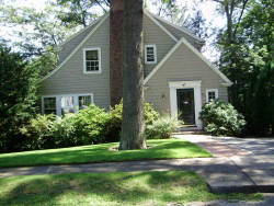24 Solon St, Newton, MA 02461 exterior