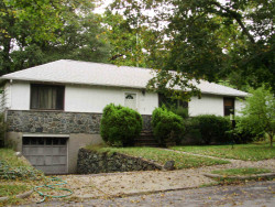 132 Stanley Rd, Newton, MA 02468 exterior