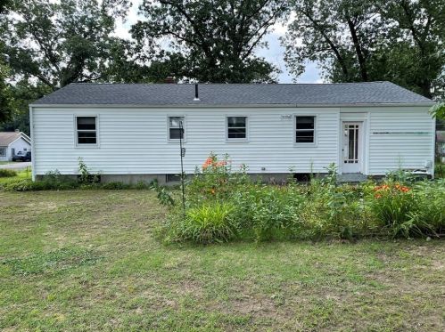 29 Noel St, South-Hadley, MA 01075 exterior
