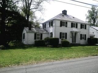 19 Richmond Hill Rd, Norwalk, CT 06854 exterior