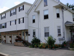 19 Barrieau Ct, Newton, MA 02460 exterior