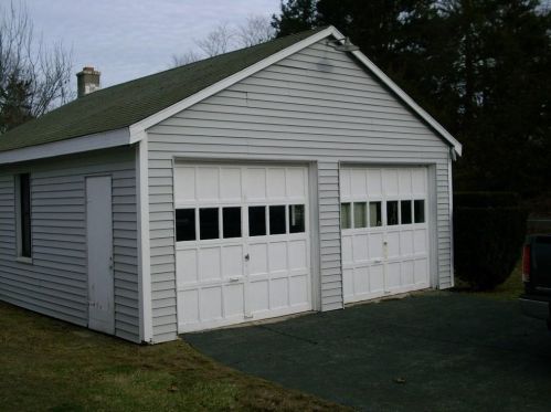 51 Hatchery Rd, North Kingstown, RI 02852 exterior