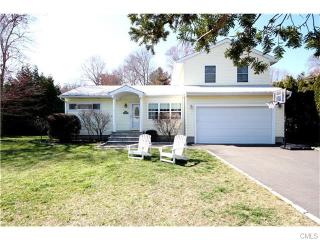 14 Hale St, Westport, CT 06880 exterior