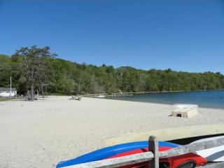 17 East Rd, Mashpee, MA 02649 exterior