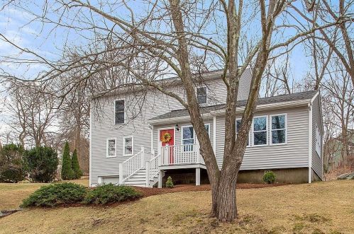 2 Assabet St, Maynard, MA 01754 exterior