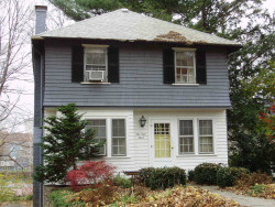 9 Lewis St, Newton, MA 02458 exterior