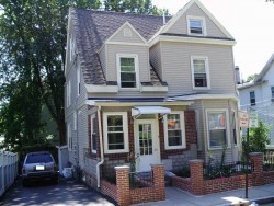 18 Nonantum Pl, Newton, MA 02458 exterior