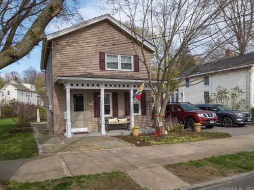 71 Hawthorne Ave, Derby, CT 06418 exterior