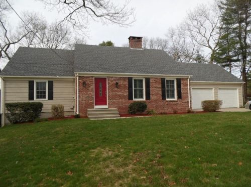 27 Andersen Ct, Westerly, RI 02891 exterior