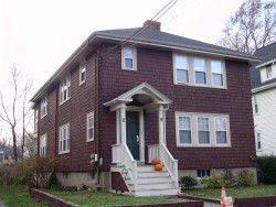 11 Clarendon St, Newton, MA 02460 exterior