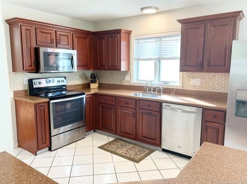 123 Trotters Way, Torrington, CT 06790 exterior