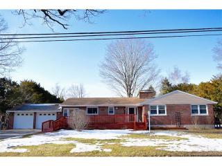 181 Pond Hill Rd, Wallingford, CT 06492 exterior