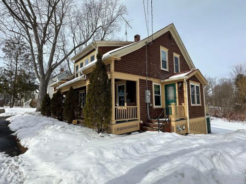 38 Ware St, Lewiston, ME 04240 exterior