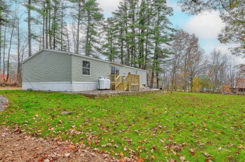 55 Mudgett Rd, Parsonsfield, ME 04047 exterior