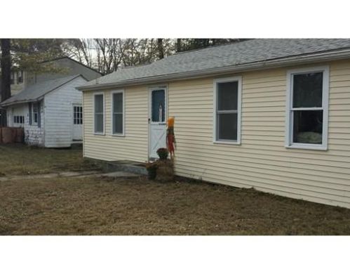 20 Alder Rd, Holbrook, MA 02343 exterior