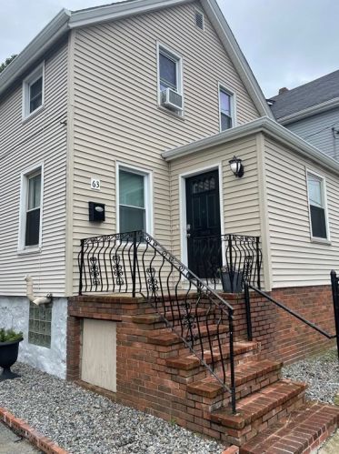 63 Washburn St, New Bedford, MA 02740 exterior