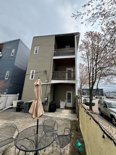 27 O St, Roxbury-Xing, MA 02127 exterior