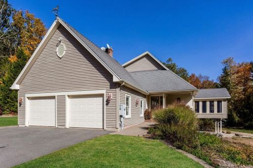 41 Buckridge Rd, Torrington, CT 06791 exterior