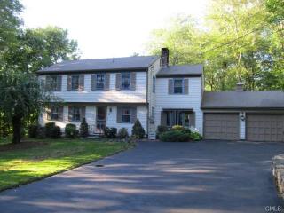 175 Hinman Ln, Southbury, CT 06488 exterior