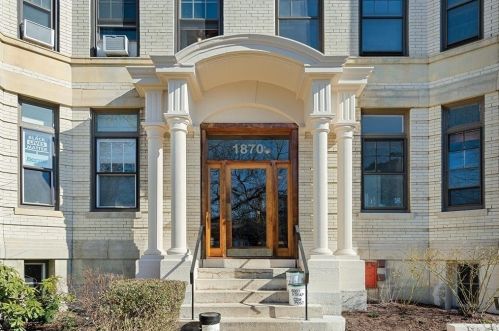 1870 Commonwealth Ave, Roxbury Xing, MA 02135 exterior