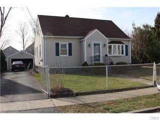 150 Regency Ter, Stratford, CT 06615 exterior