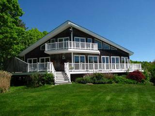 14 Pawnee Ln, Charlestown, RI 02813 exterior