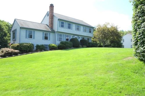 58 Georges Ln, Upper Stepney, CT 06468 exterior