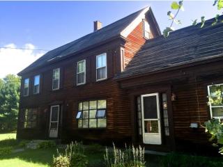 1047 Province Lake Rd, Effingham, NH 03882 exterior