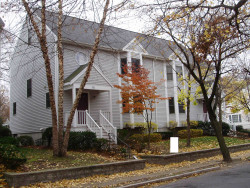 292 Newtonville Ave, Newton, MA 02460 exterior