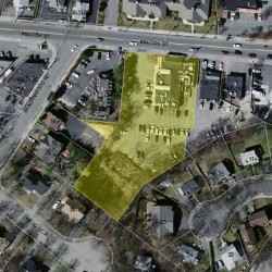 1114 Beacon St, Newton, MA 02461 aerial view