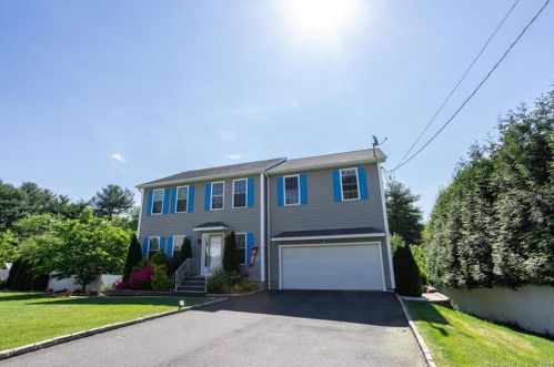 23 John St, Derby, CT 06418 exterior