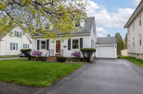 27 Caleb St, Portland, ME 04102 exterior