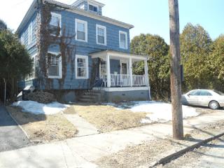 29 Wall St, Milford, CT 06460 exterior